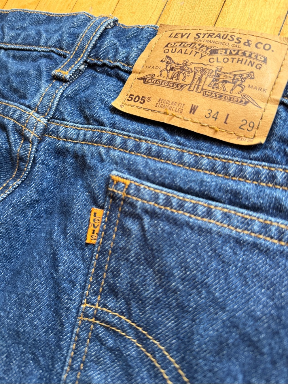 Vintage Levis Orange Tab 20505-0217 Jeans Dark Indigo Wash Denim Sz. 34x29 - Picture 4 of 12